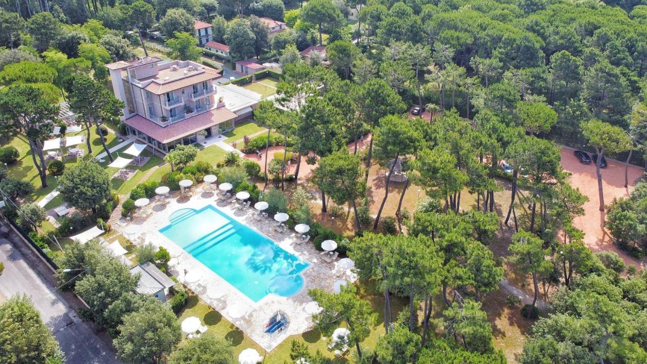 Hotel Villa Elsa Marina di Massa Exterior foto
