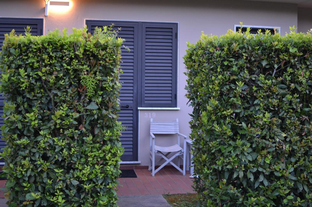 Hotel Villa Elsa Marina di Massa Exterior foto