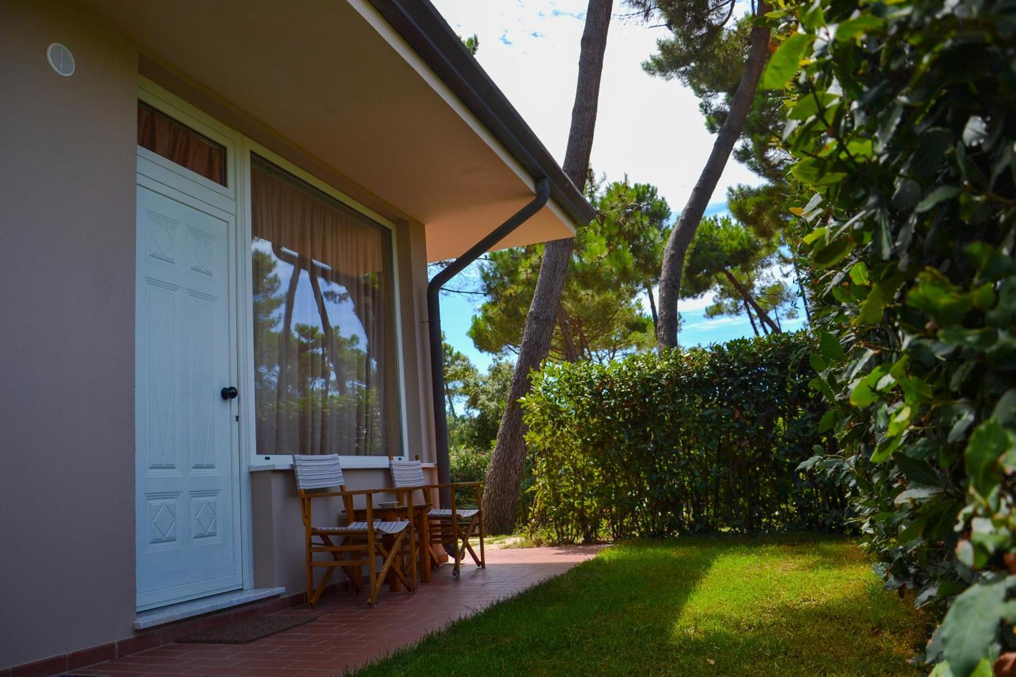Hotel Villa Elsa Marina di Massa Exterior foto